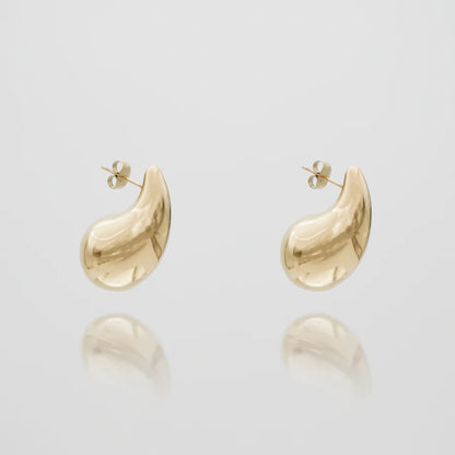 Mia Drop Earrings